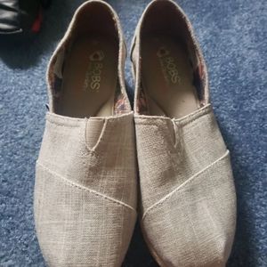 BOBS